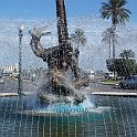 DSCF9862-Tripoli fontana ragazza con gazzella
