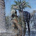 DSCF9889-Tripoli fontana ragazza con gazzella