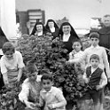 1964 tripoli, suore, valeria e maurizio